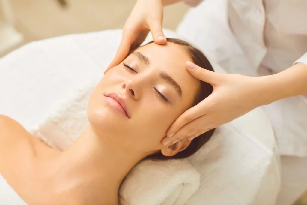 Upper Body Massage in Cranston, RI | Relax and Unwind